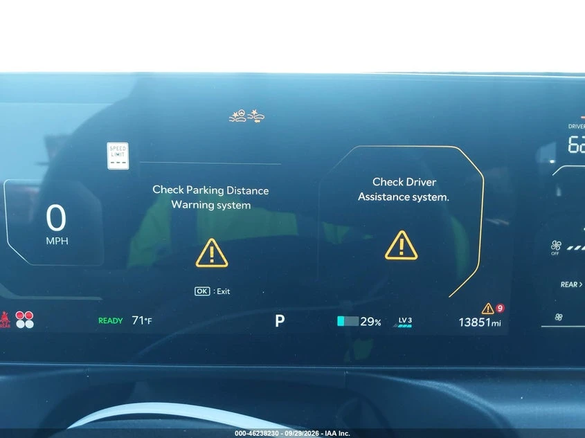 Kia EV9 GT-Line AWD, снимка 7 - Автомобили и джипове - 56405493