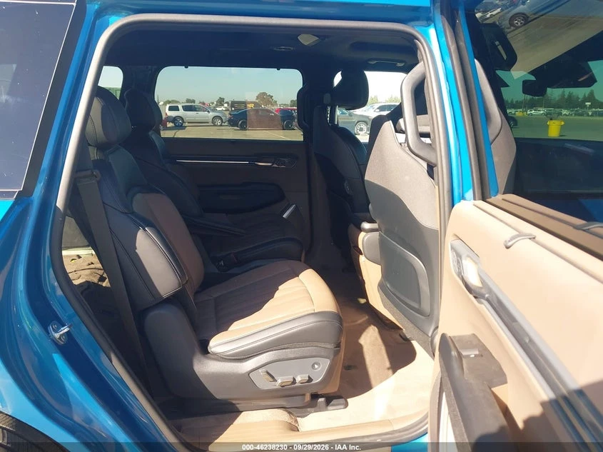 Kia EV9 GT-Line AWD, снимка 8 - Автомобили и джипове - 56405493