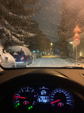 Nissan Qashqai + НОВИ ЗИМНИ ГУМИ, снимка 3