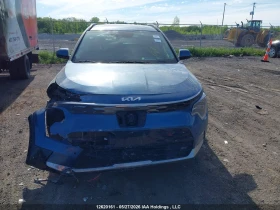 Kia Niro SNOW WHITE PEARL GREY EXTERIOR, снимка 13