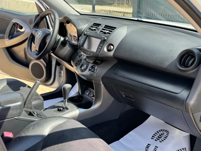 Toyota Rav4 2.2D* 150кс* EXECUTIVE* AUTOMATIC* FULL* FULL* , снимка 11 - Автомобили и джипове - 49504320