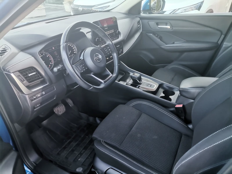 Nissan Qashqai Acenta Plus, снимка 4 - Автомобили и джипове - 52522668