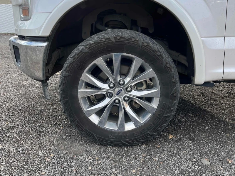 Ford F150 * 4WD SuperCrew * CARFAX * БЕЗ ПЪРВОНАЧАЛНА ВНОСКА, снимка 7 - Автомобили и джипове - 52778609