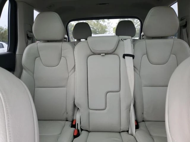 Volvo Xc90 2.0L 4 All wheel drive - изображение 3