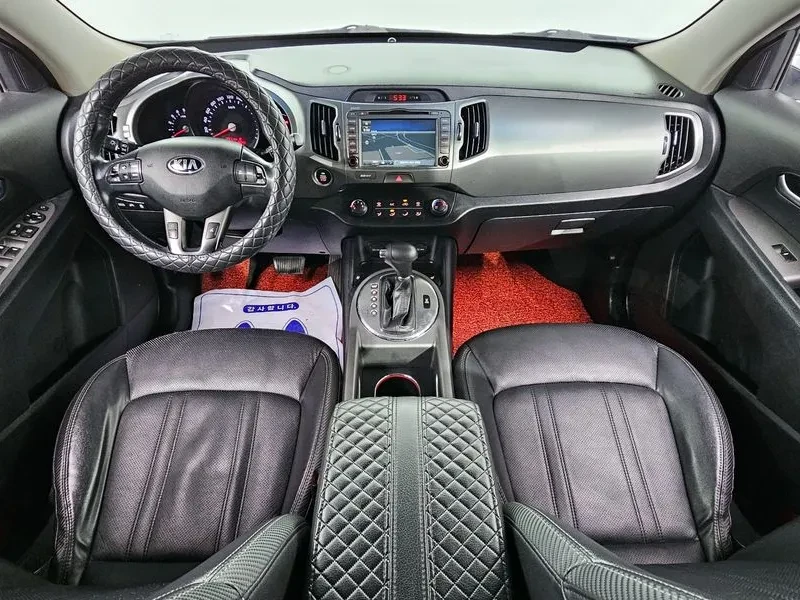 Kia Sportage, снимка 7 - Автомобили и джипове - 52557506