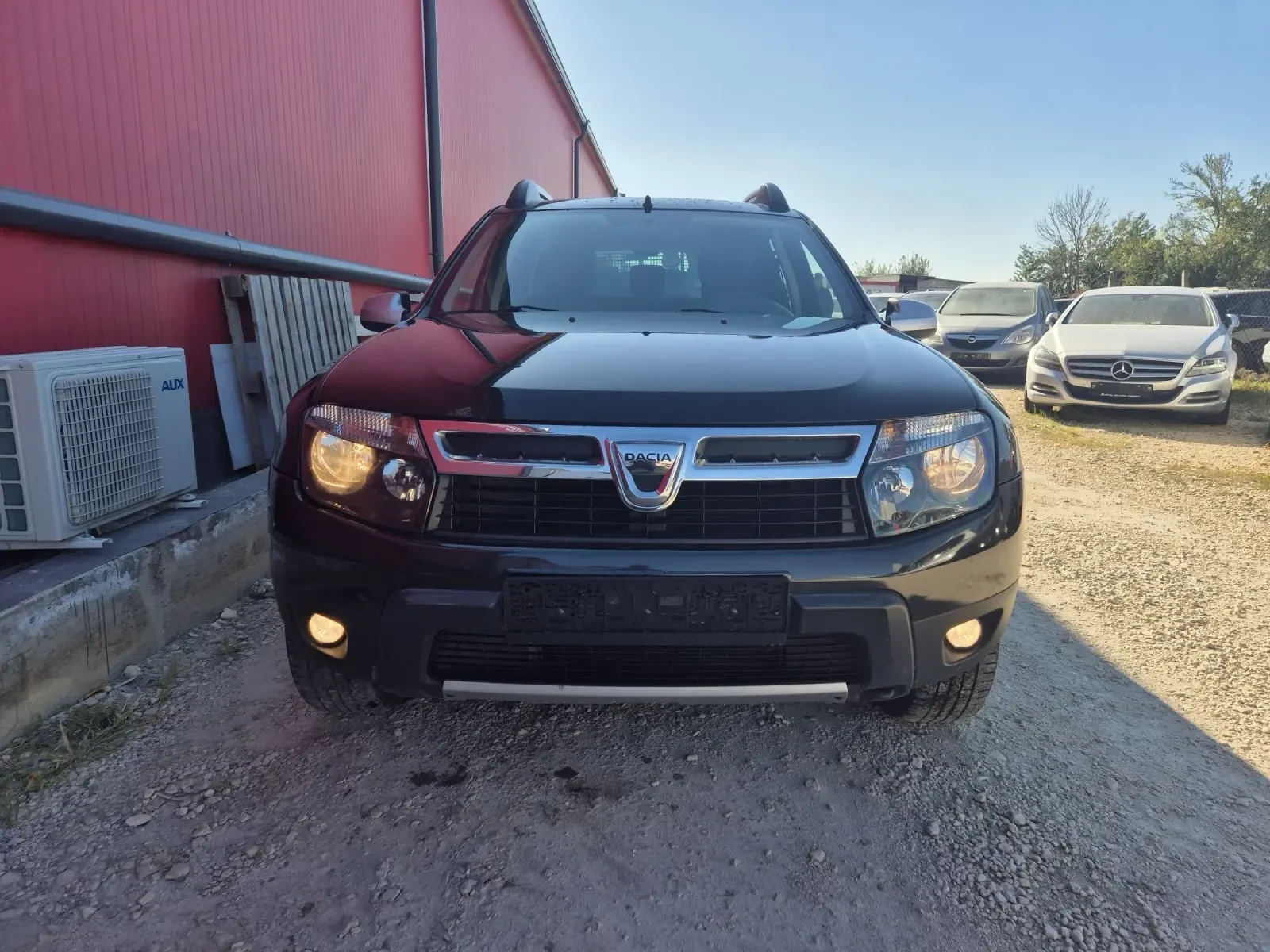 Dacia Duster 1.6i LPG, снимка 1