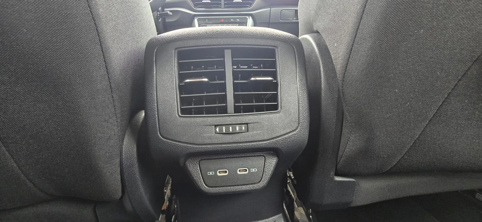 VW T-Roc 2.0 TDI | Mobile.bg   14