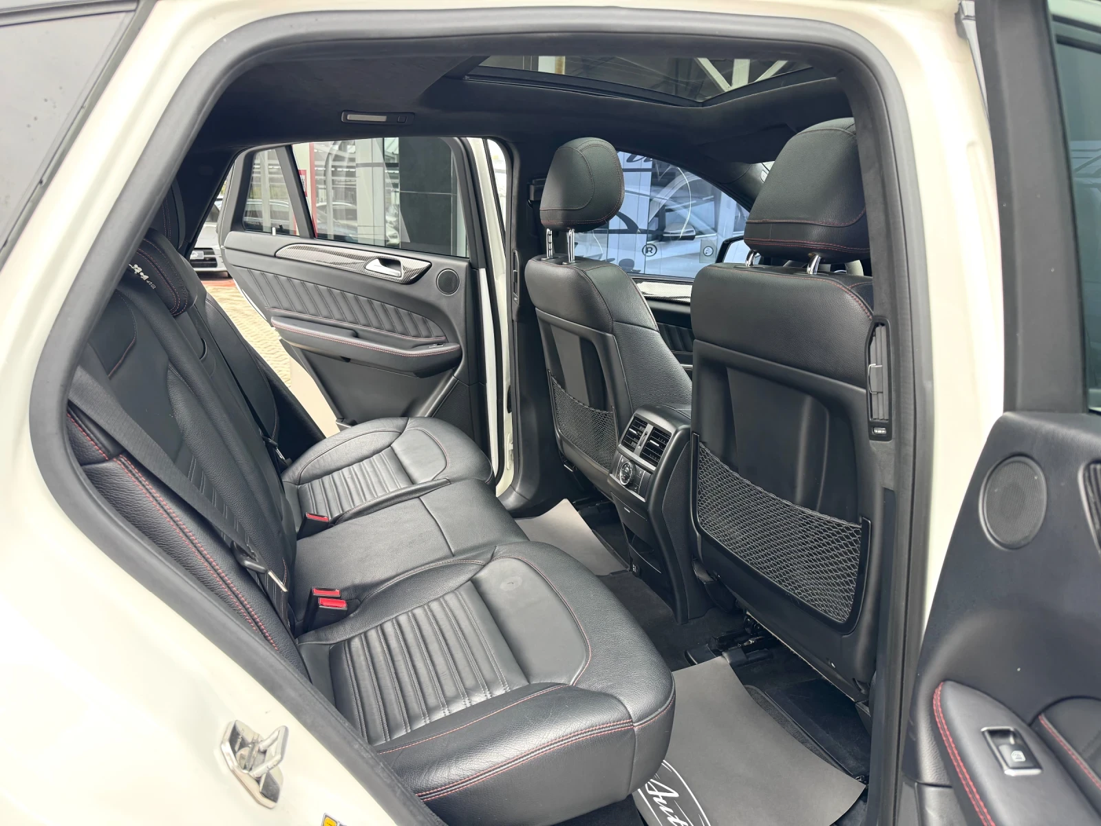 Mercedes-Benz GLE Coupe AMG#PANO#ALCANTARA#DISTR#KEYLESS#137000KM - изображение 10