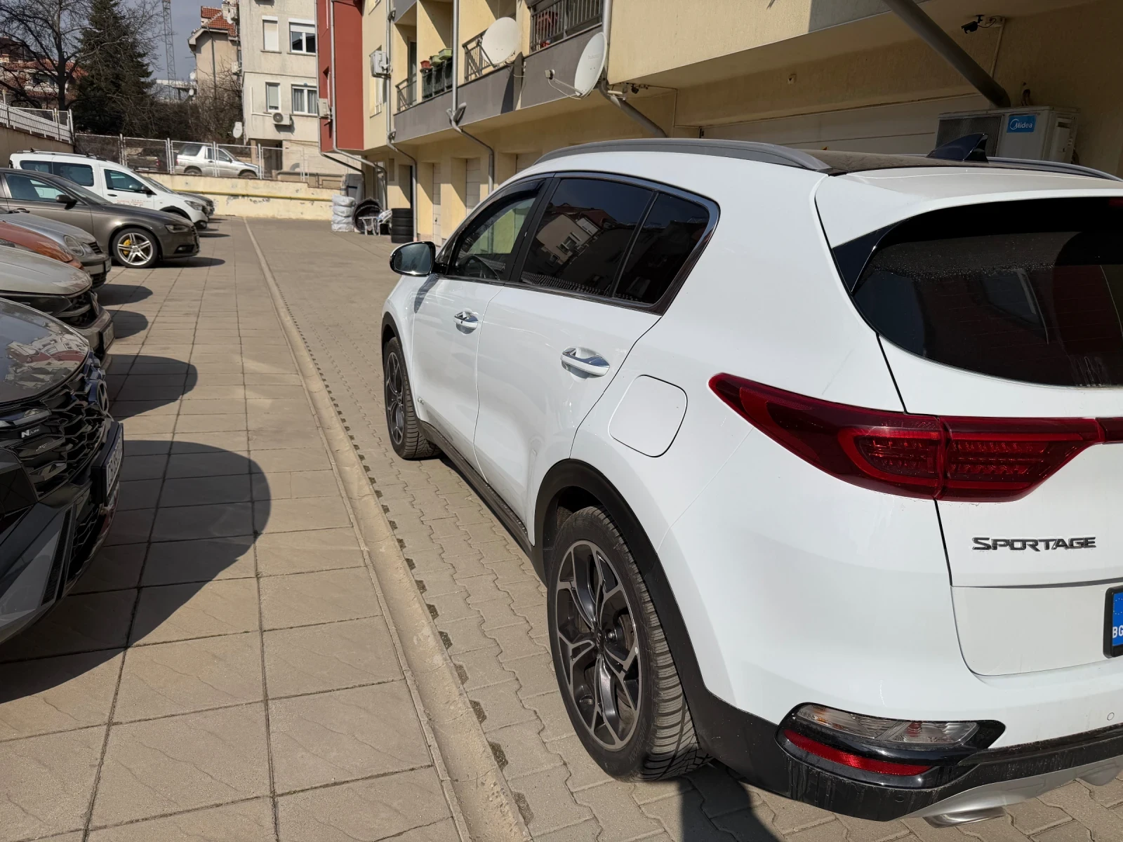 Kia Sportage 1, 6 T-GDI GT- LINE, снимка 3 - Автомобили и джипове - 53871528