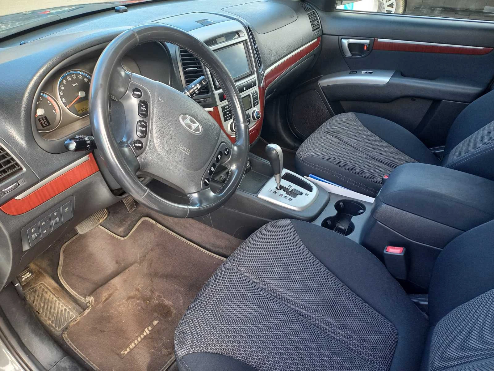 Hyundai Santa fe, снимка 7 - Автомобили и джипове - 54248476