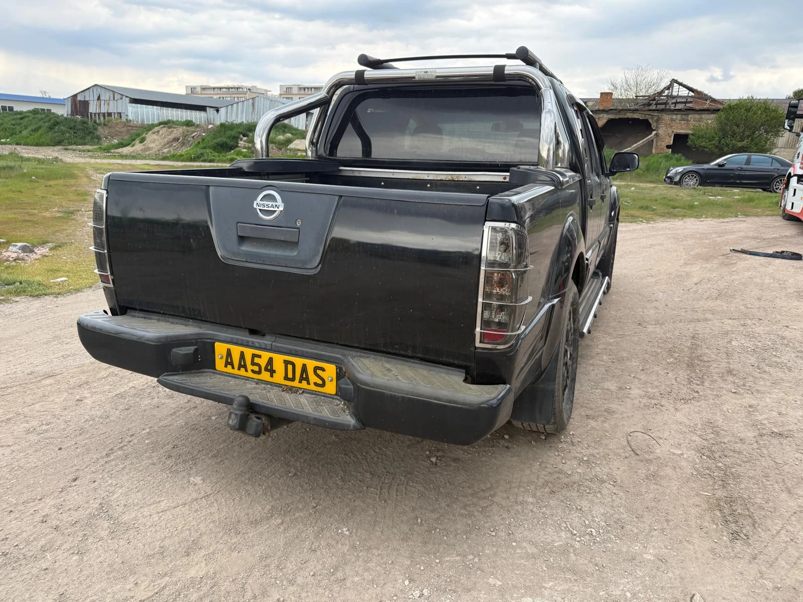 Nissan Navara 2.5 dci, снимка 6 - Автомобили и джипове - 54361330