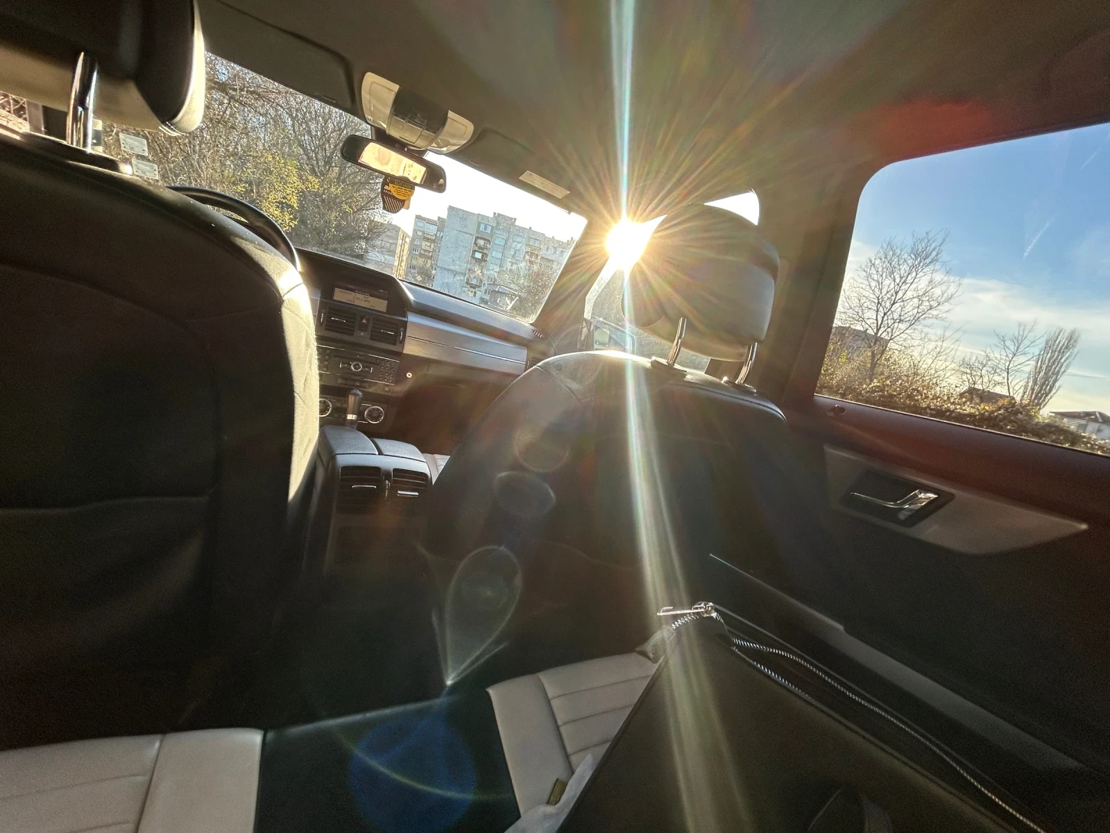 Mercedes-Benz GLK, снимка 8 - Автомобили и джипове - 55256067