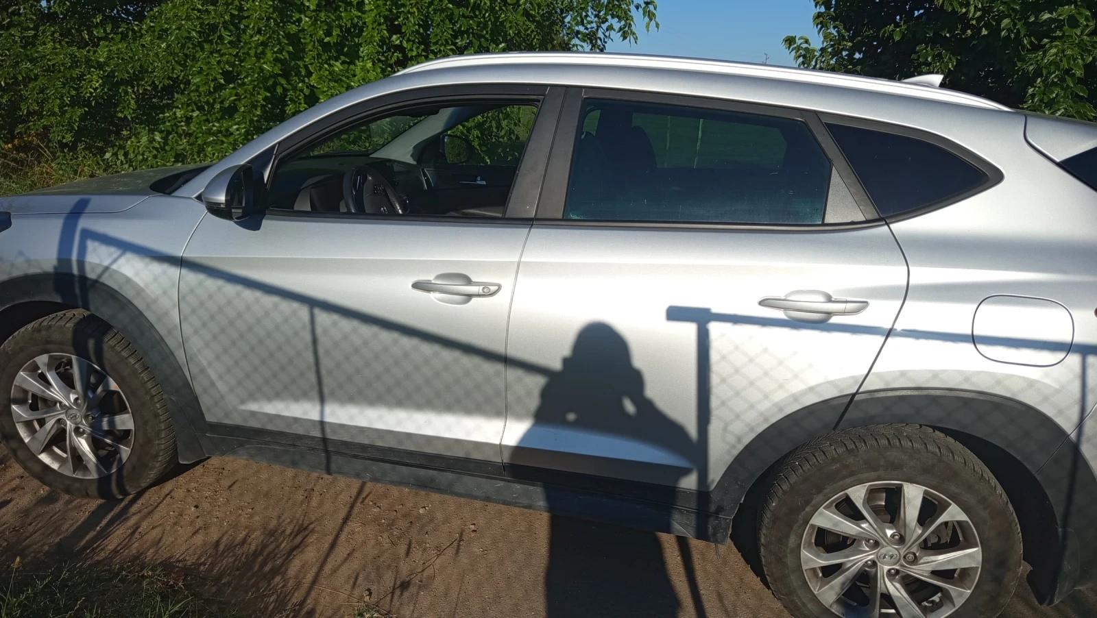 Hyundai Tucson, снимка 3 - Автомобили и джипове - 55501155
