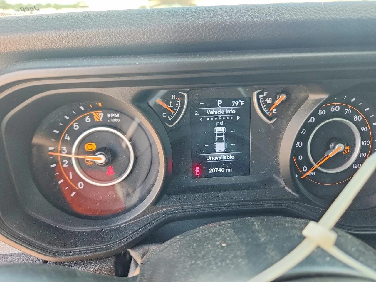 Jeep Gladiator 3.6l Sport, снимка 9 - Автомобили и джипове - 55812622