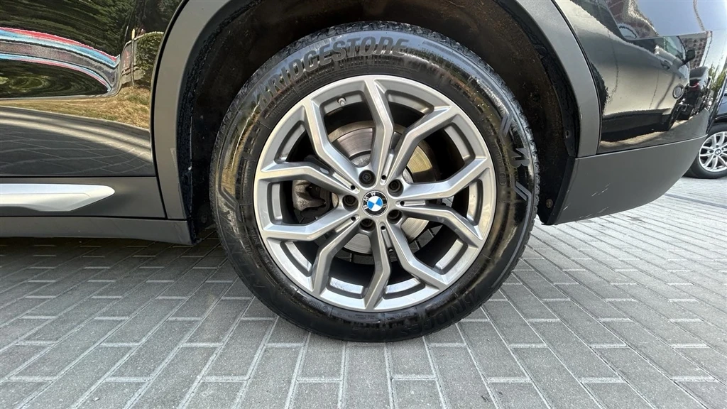 BMW X3 xDrive30i, снимка 5 - Автомобили и джипове - 55888422