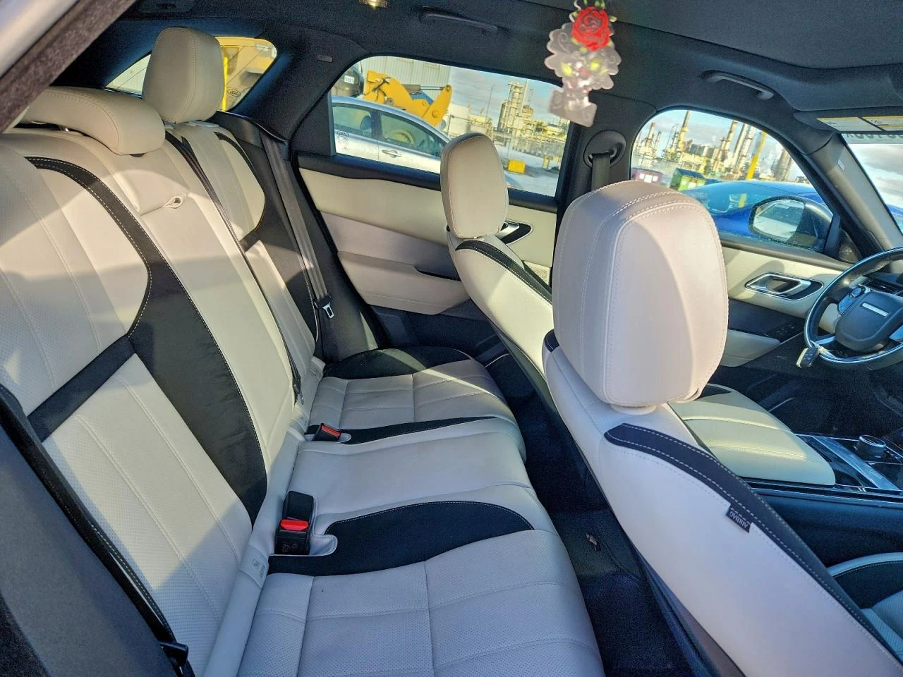Land Rover Range rover 3.0l Velar R-Dynamic S, снимка 10 - Автомобили и джипове - 55931245