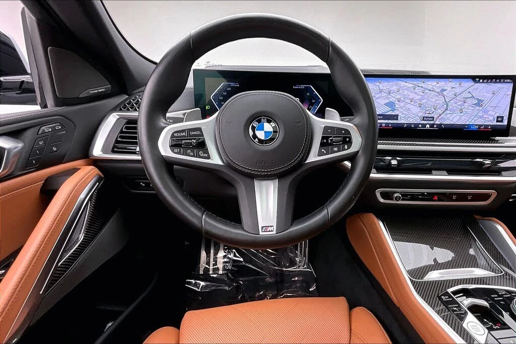 BMW X6 xDrive40i / M sport/ Panorama/ Adaptive/Harman/HUD, снимка 11 - Автомобили и джипове - 55940826