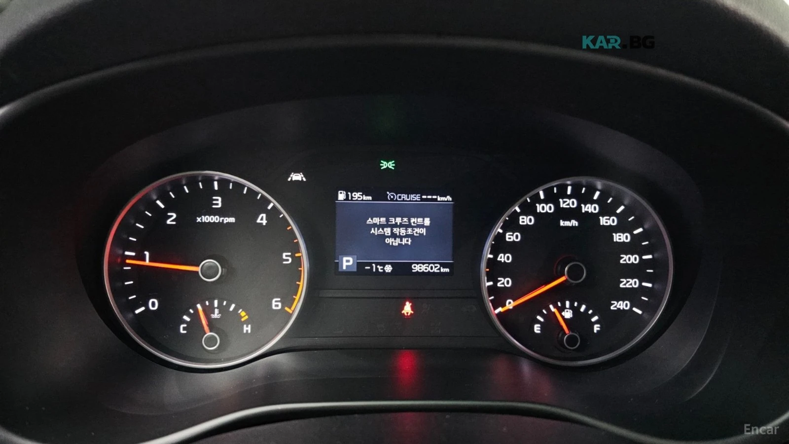 Kia Sportage 2.0D* SIGNATURE* КОЖА* ПОДГРЕВ* ОБДУХВАНЕ* КАМЕРА*, снимка 8 - Автомобили и джипове - 55978847