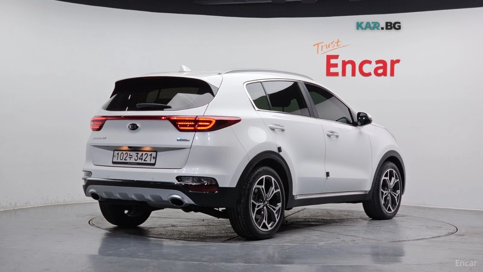 Kia Sportage 2.0D* SIGNATURE* КОЖА* ПОДГРЕВ* ОБДУХВАНЕ* КАМЕРА*, снимка 2 - Автомобили и джипове - 55978847