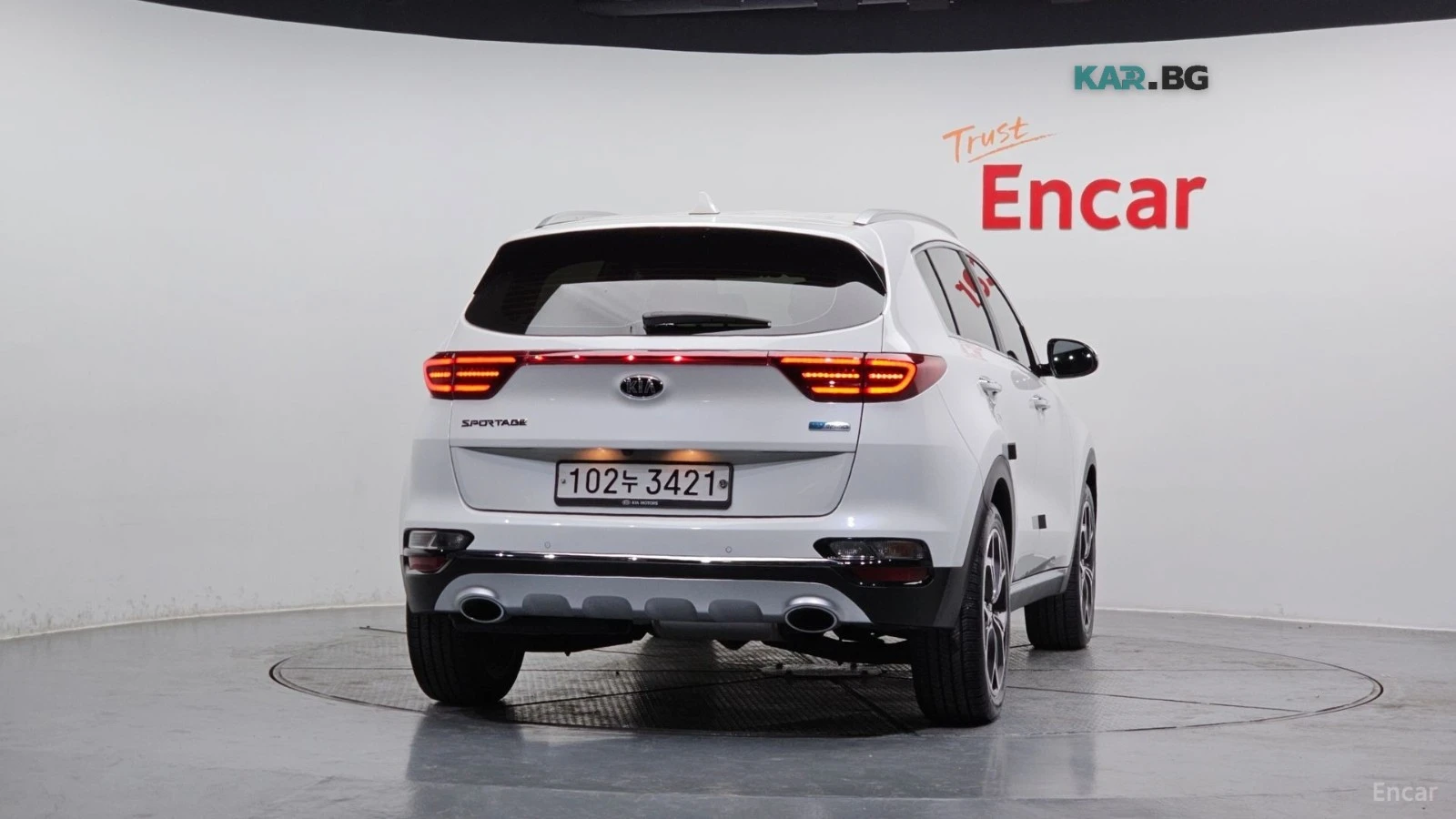 Kia Sportage 2.0D* SIGNATURE* КОЖА* ПОДГРЕВ* ОБДУХВАНЕ* КАМЕРА*, снимка 4 - Автомобили и джипове - 55978847