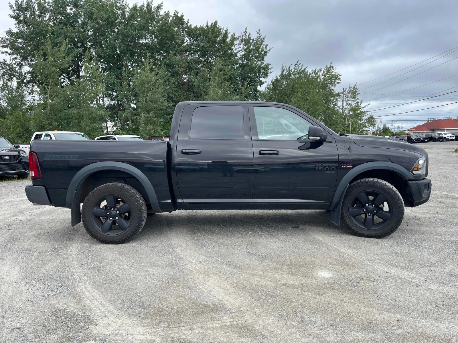 Dodge RAM 1500 * Warlock * CARFAX * ОПЦИЯ ЗА ФИНАНСИРАНЕ , снимка 3 - Автомобили и джипове - 56025384