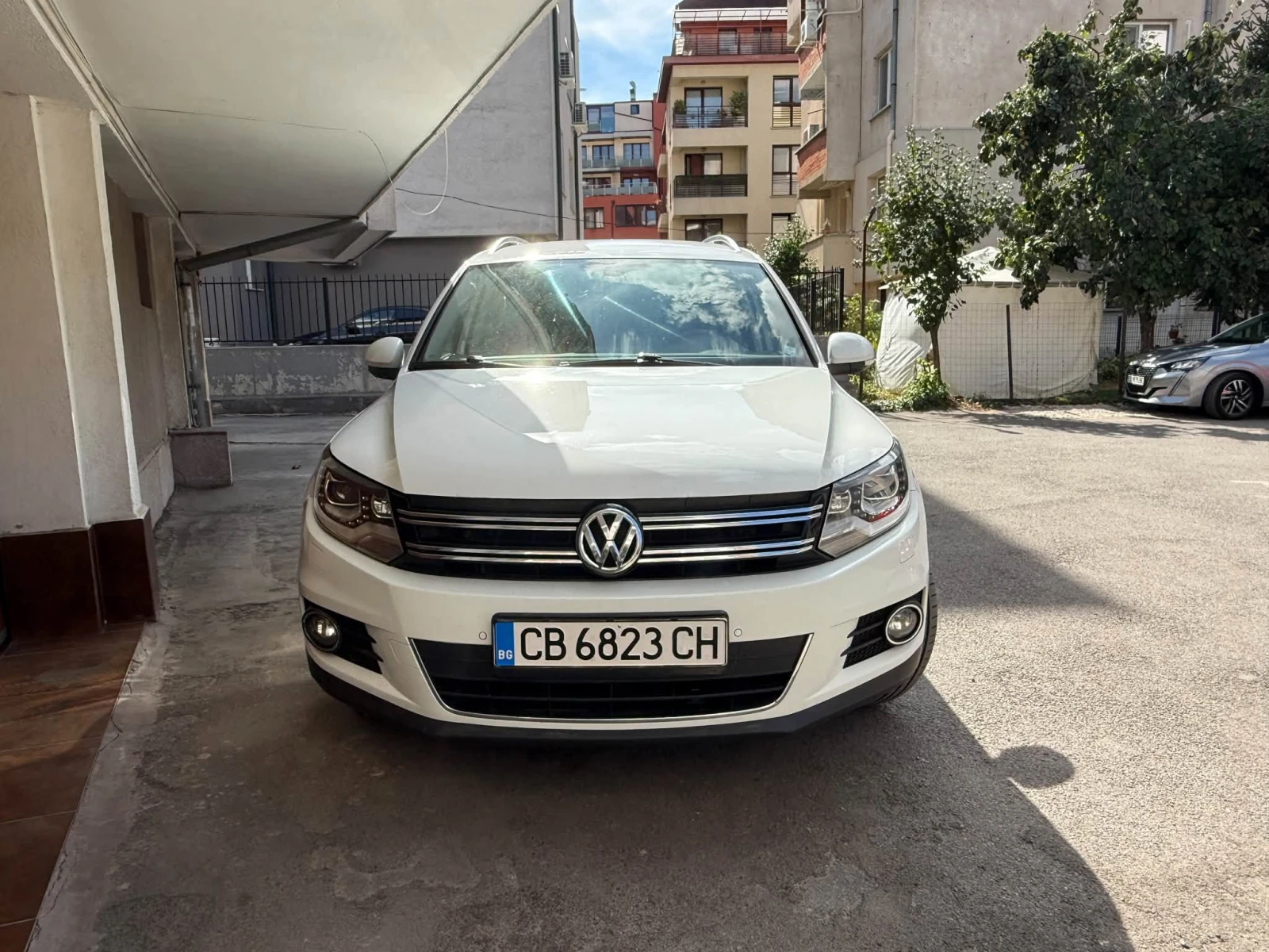 VW Tiguan, снимка 4 - Автомобили и джипове - 56300869