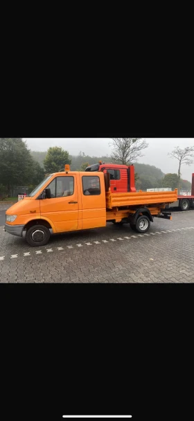     Mercedes-Benz 412
