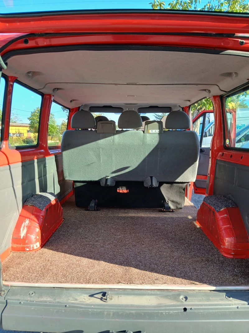 Ford Transit 6местен, снимка 11 - Бусове и автобуси - 47411203