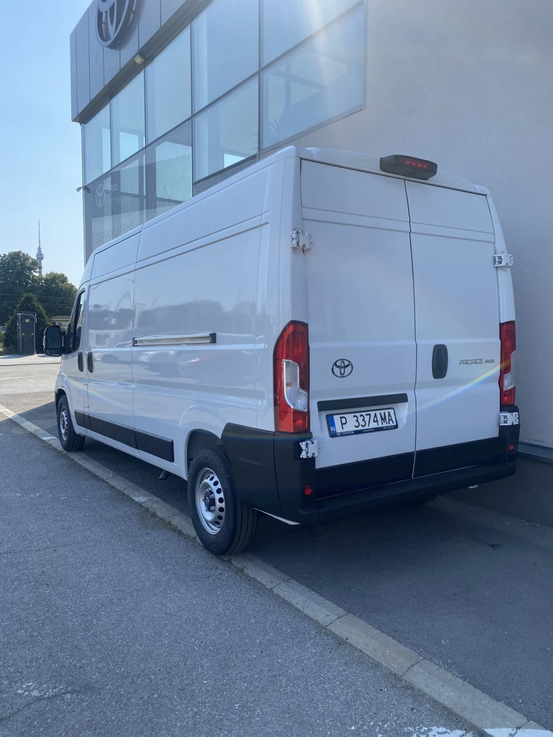 Toyota Proace MAX 2.2, снимка 2 - Бусове и автобуси - 51165390