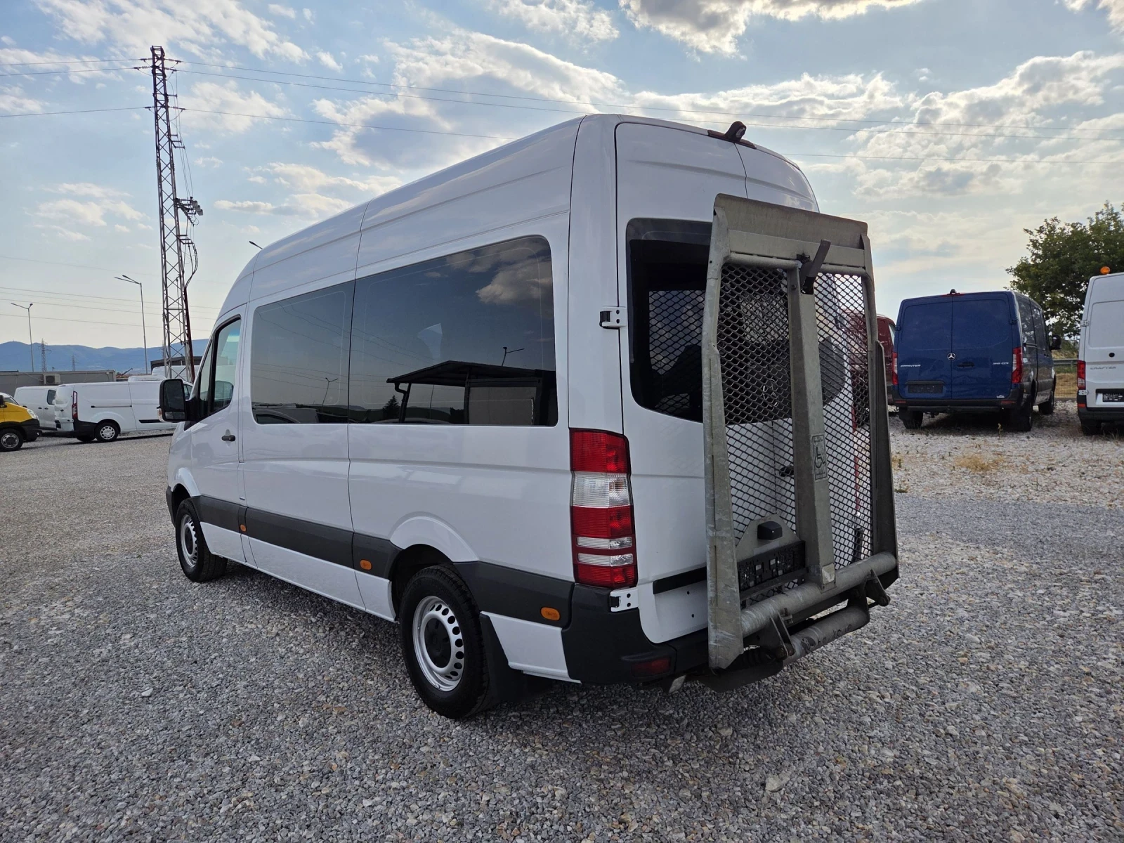 Mercedes-Benz Sprinter 316 Пътнически, 9 местен, ЕВРО 6, Климатик - изображение 3