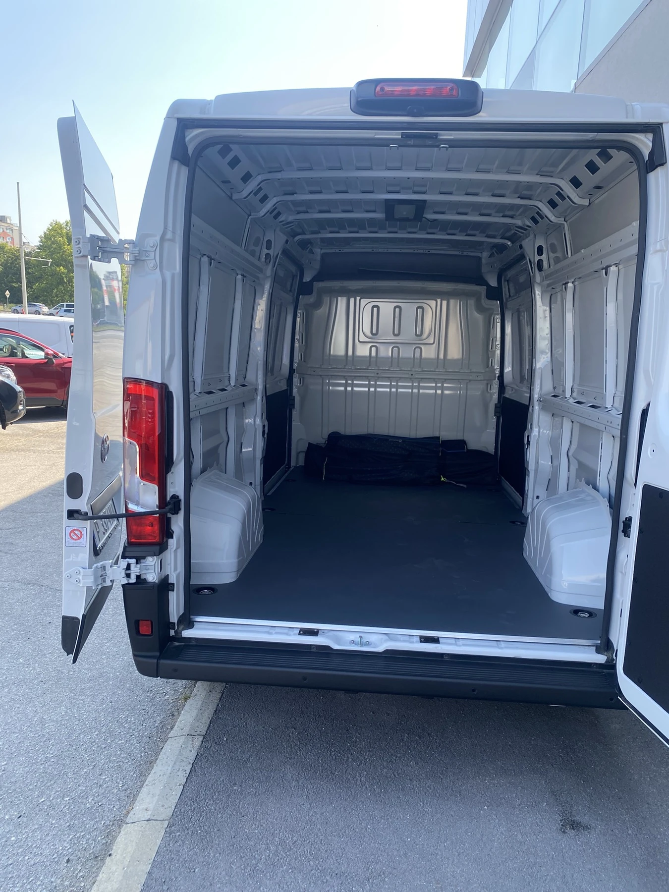 Toyota Proace MAX 2.2 - изображение 4