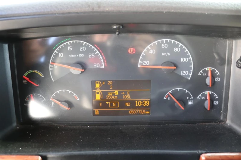 Volvo Fh, снимка 11 - Камиони - 52281524