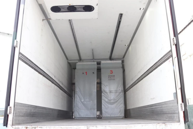 Mercedes-Benz Actros, снимка 5 - Камиони - 52294442