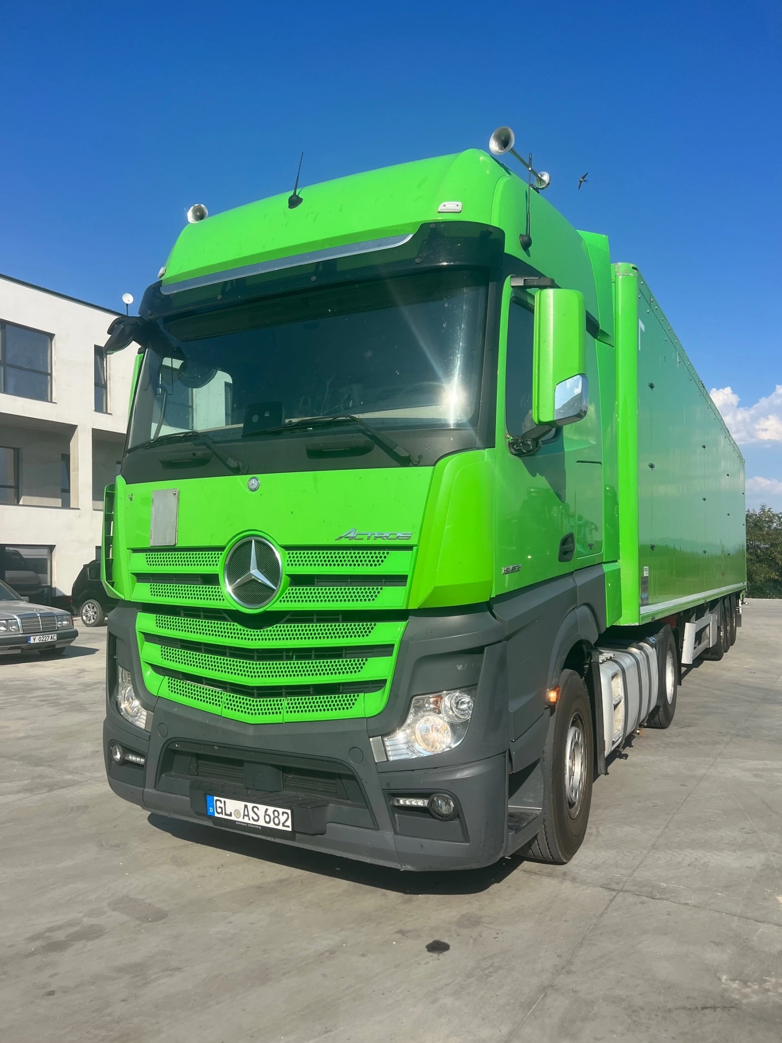 Mercedes-Benz Actros  - изображение 5