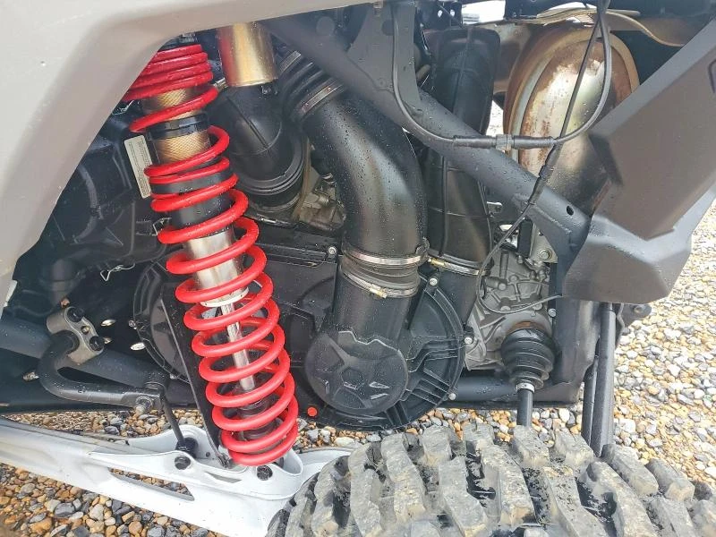 Can-Am Maverick X3  DS TURBO RR / 200 к.с. / ЛИЗИНГ, снимка 7 - Мотоциклети и мототехника - 54716552