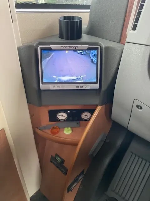 Кемпер Carthago  C - line l 143  LE  , снимка 8 - Каравани и кемпери - 52882342