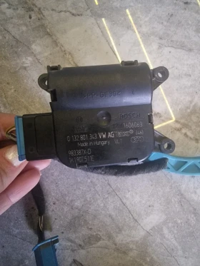 0132801343 1606063 983387X-D моторче клапа парно BOSCH VW AUDI, снимка 1