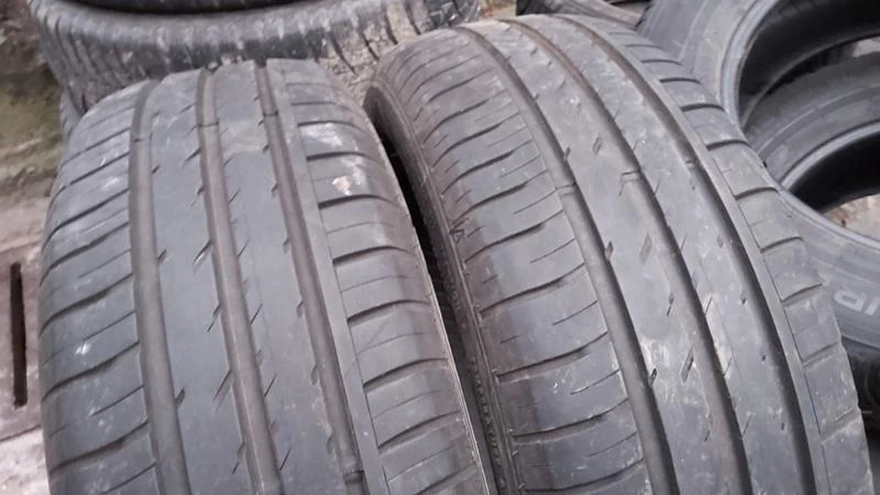 Гуми Летни 205/60R16, снимка 1 - Гуми и джанти - 27727004