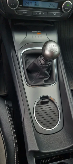 Toyota Avensis 2.0 D, снимка 8