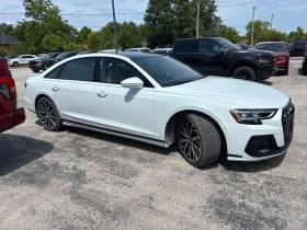 Audi S8 4.0 TFSI/КЛИП/ДИСТРОНИК/360 КАМ/ОБДУХ/ПАНОРАМА, снимка 4