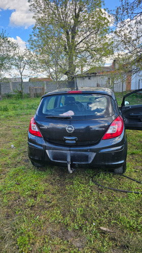 Opel Corsa, снимка 2 - Автомобили и джипове - 45134361