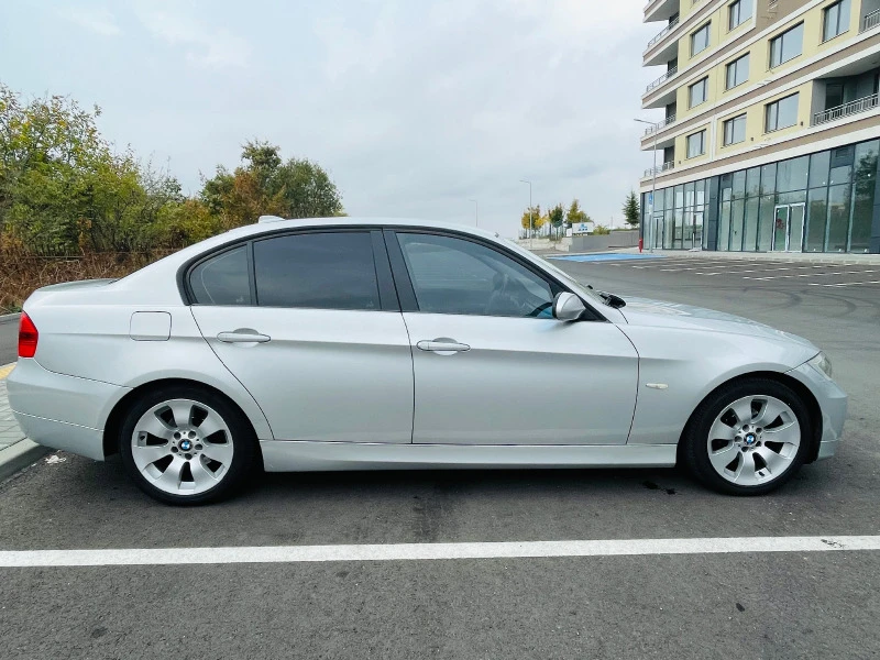 BMW 318, снимка 3 - Автомобили и джипове - 48365341