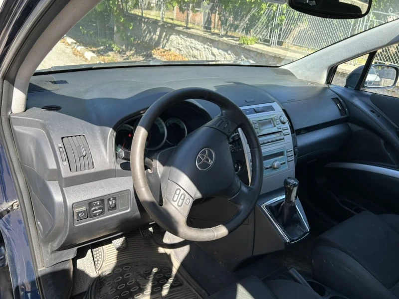 Toyota Corolla verso 1.8 VVT-I, снимка 7 - Автомобили и джипове - 47167069