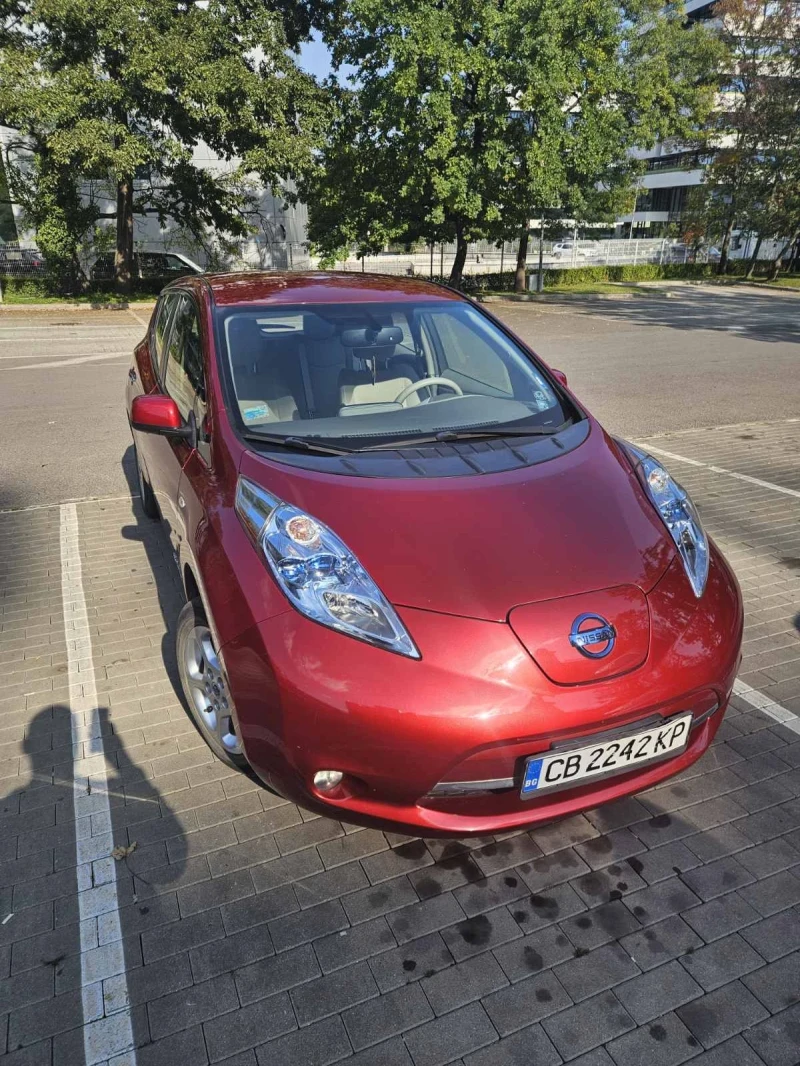 Nissan Leaf , снимка 1 - Автомобили и джипове - 47344312