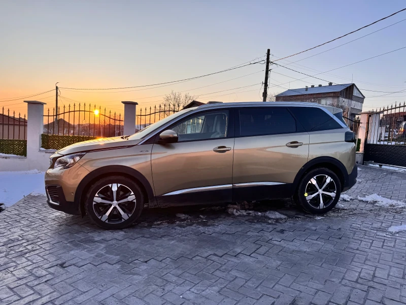 Peugeot 5008 GT-line Blue-HDI Allure/KAMERA-KEYLES-КАТО НОВА, снимка 1 - Автомобили и джипове - 49237420