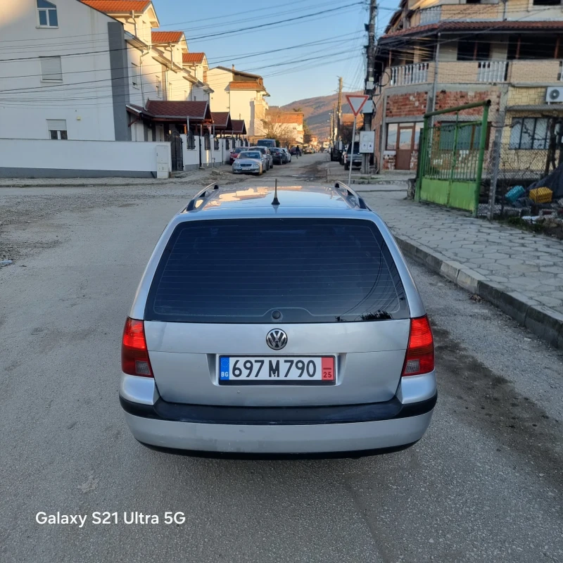 VW Golf 1.9 101, снимка 4 - Автомобили и джипове - 49565145