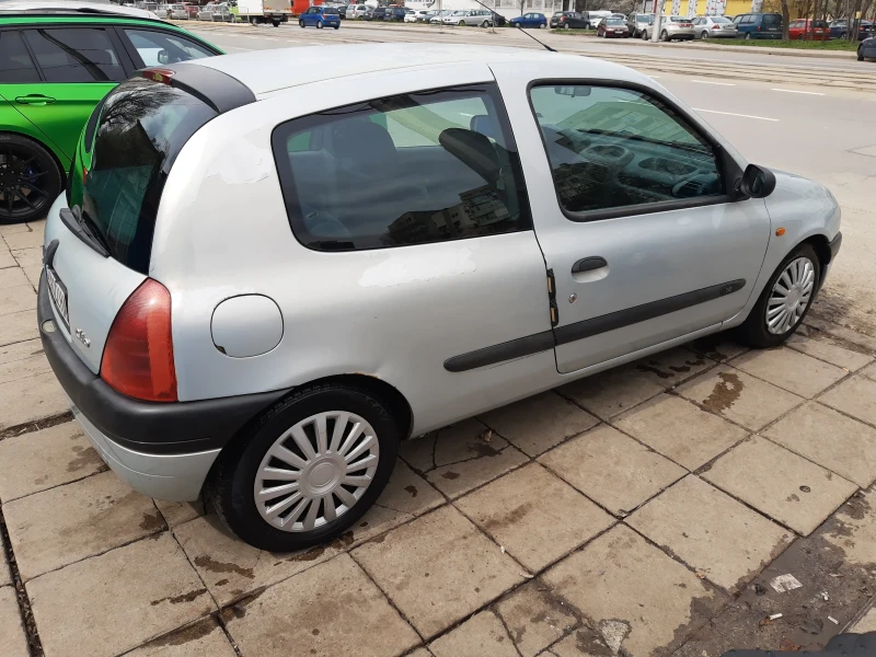 Renault Clio Бензин/Газ, снимка 2 - Автомобили и джипове - 50385378