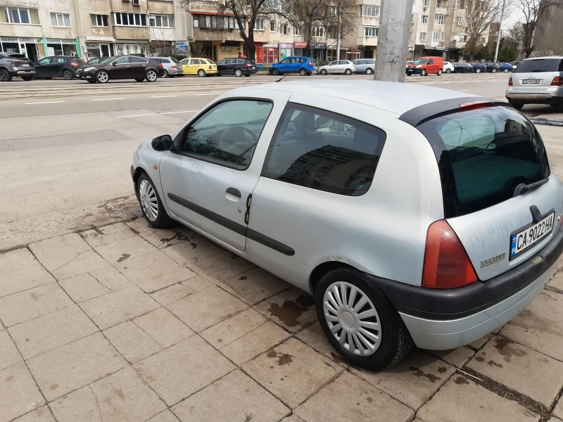 Renault Clio Бензин/Газ