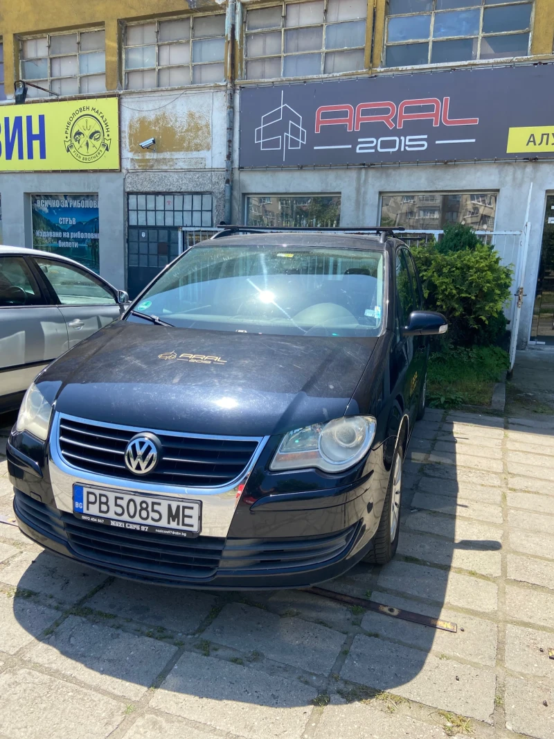VW Touran, снимка 3 - Автомобили и джипове - 52334209