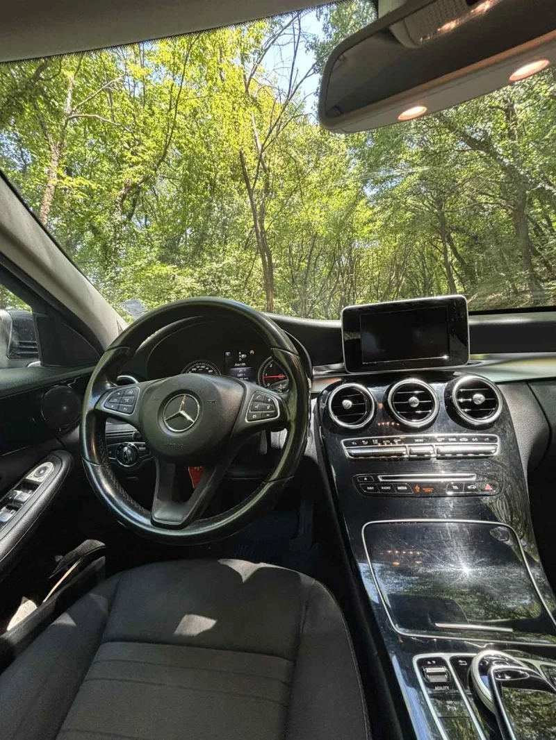Mercedes-Benz C 220, снимка 8 - Автомобили и джипове - 52267283